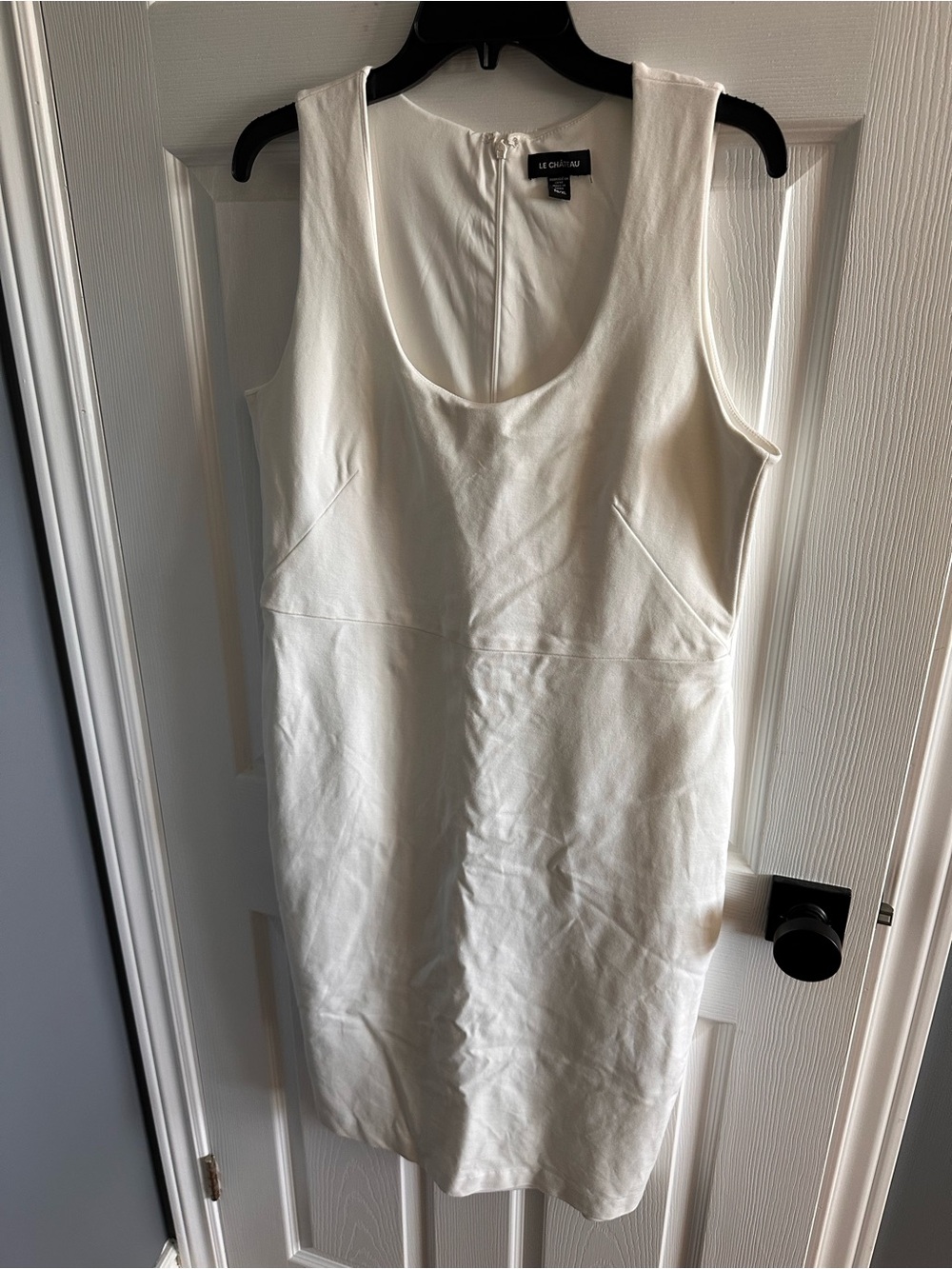 [rare] le chateau White Scoop Neck Sheath Dress